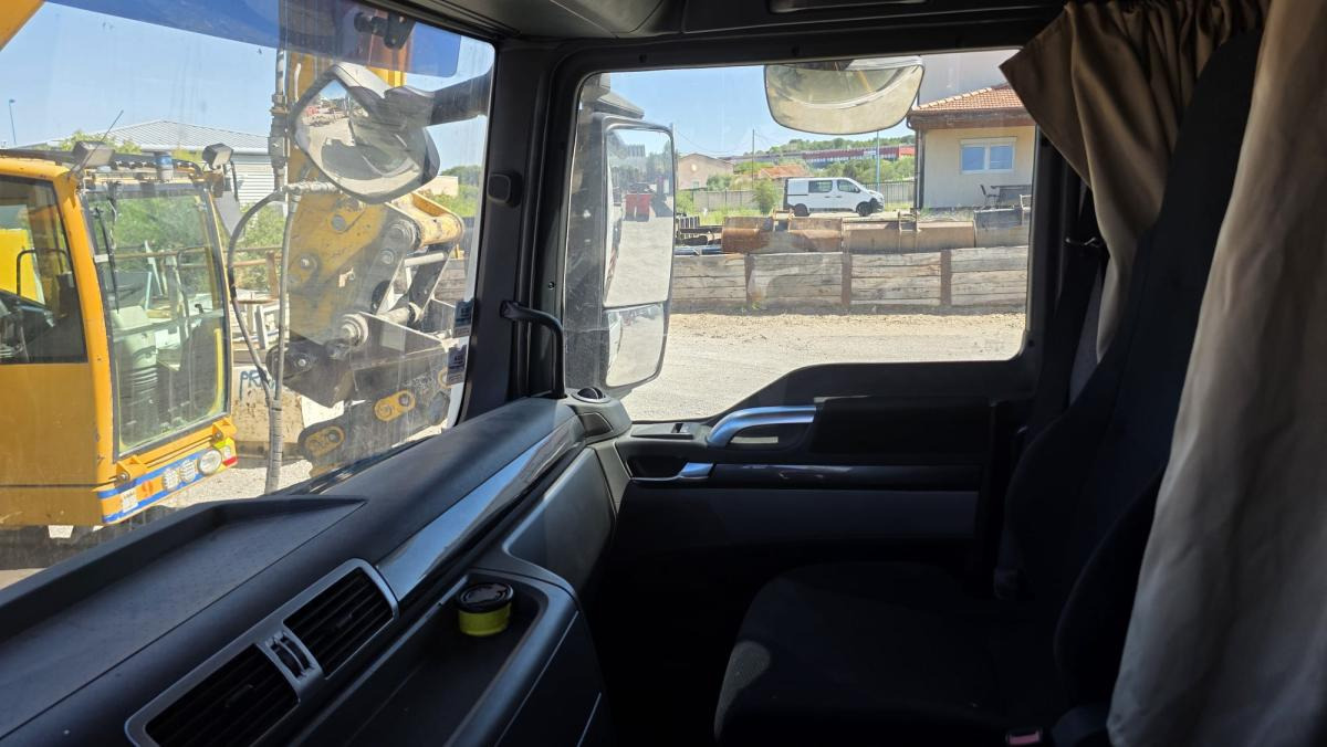Cabeza tractora MAN TGX 33.560: foto 16