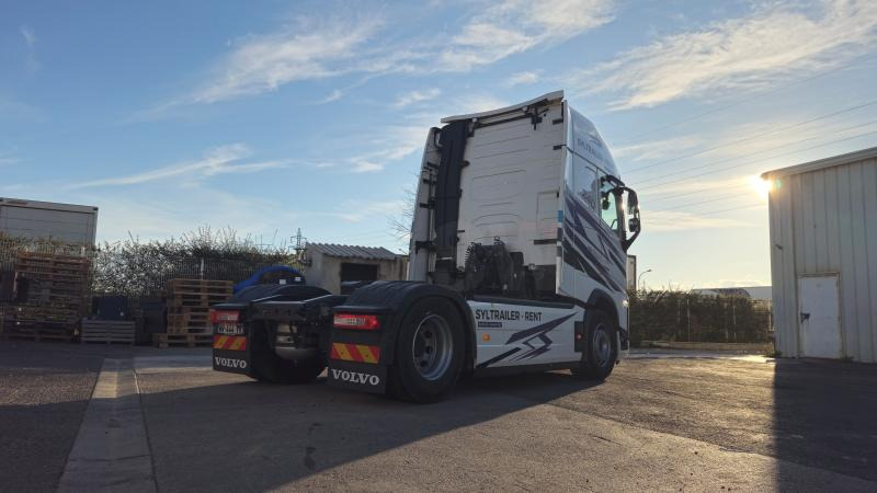 Volvo FH 500 AERO Globetrotter XXL (Location / Rent) - Cabeza tractora: foto 4 Volvo FH 500 AERO Globetrotter XXL (Location / Rent) - Cabeza tractora: foto 4