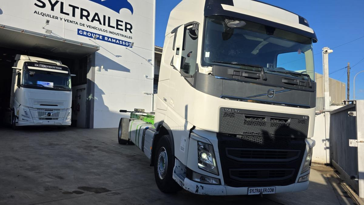 Volvo FH 500 NON I SAVE Châssis KB - Cabeza tractora: foto 1 Volvo FH 500 NON I SAVE Châssis KB - Cabeza tractora: foto 1