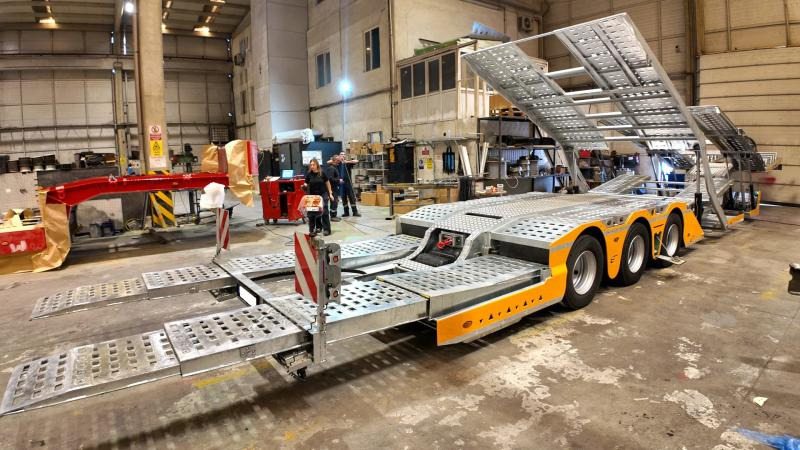 Eroglu 3 Axle Trucks Carriers - Portavehículos semirremolque: foto 3 Eroglu 3 Axle Trucks Carriers - Portavehículos semirremolque: foto 3