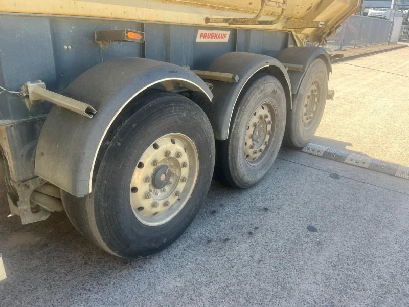 Fruehauf FST4FC - Volquete semirremolque: foto 5 Fruehauf FST4FC - Volquete semirremolque: foto 5
