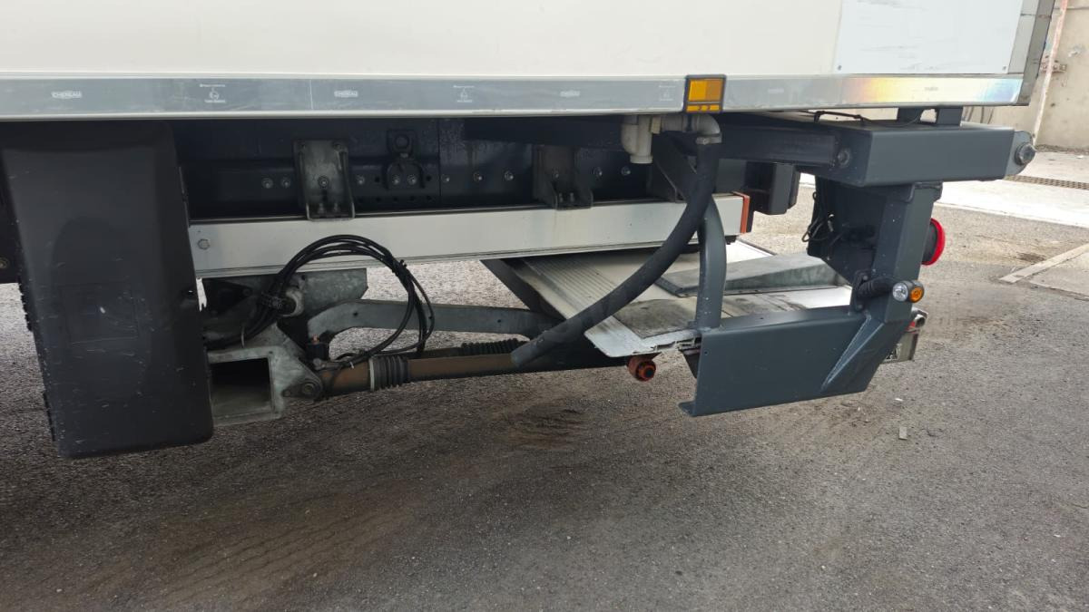 Renault D WIDE - Frigorífico camión: foto 5 Renault D WIDE - Frigorífico camión: foto 5