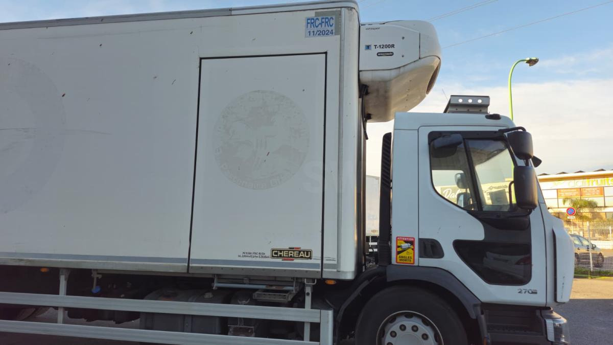 Renault Premium 270 DXI - Frigorífico camión: foto 4 Renault Premium 270 DXI - Frigorífico camión: foto 4