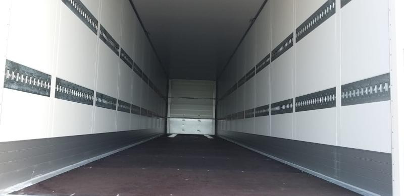 Caja cerrada semirremolque Schmitz Cargobull SKO 24 (Location / Rent): foto 7