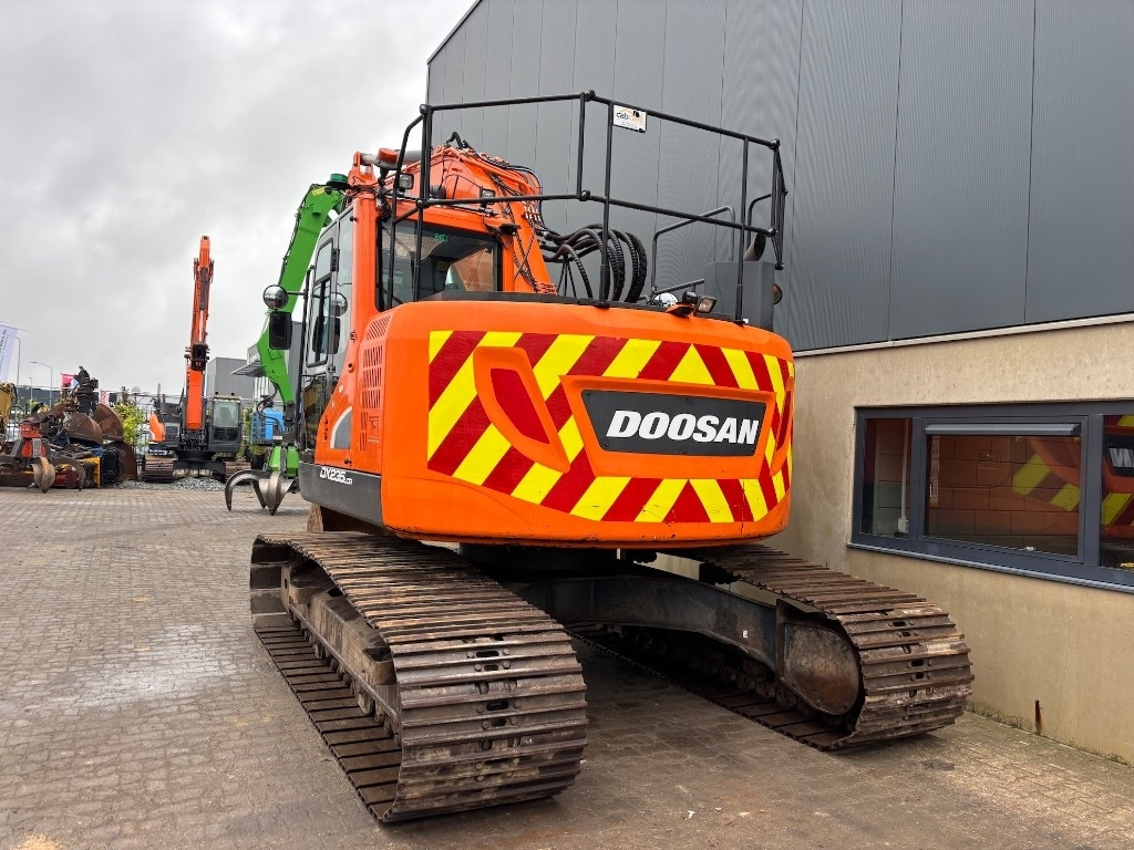 Doosan DX 235 LCR-5 - DX 235 - DX 225 - Excavadora de cadenas: foto 4 Doosan DX 235 LCR-5 - DX 235 - DX 225 - Excavadora de cadenas: foto 4