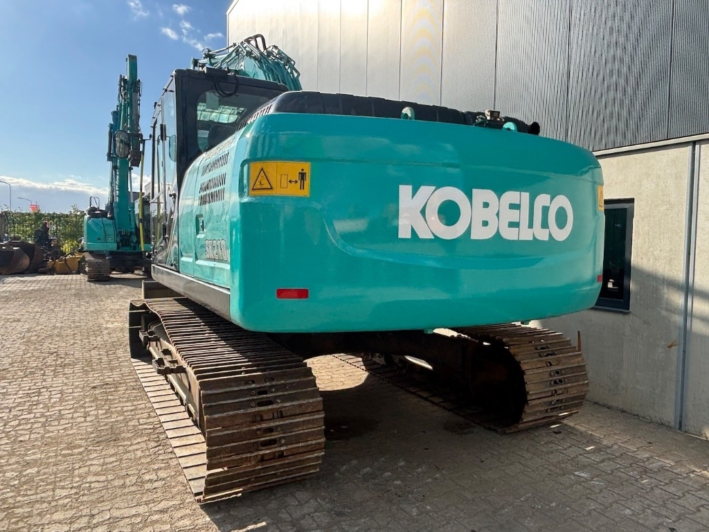 Kobelco SK 210 LC-10 - SK210 - SK210LC-10 - Excavadora de cadenas: foto 4 Kobelco SK 210 LC-10 - SK210 - SK210LC-10 - Excavadora de cadenas: foto 4