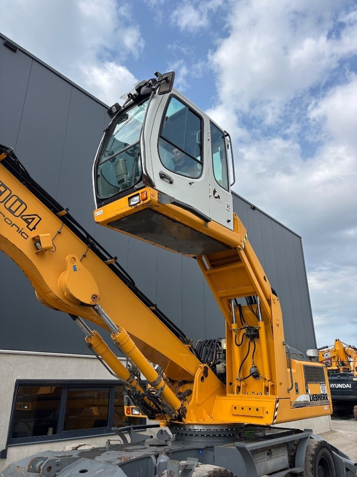 Liebherr A 904 C HD - Manipulador de materiales: foto 3 Liebherr A 904 C HD - Manipulador de materiales: foto 3