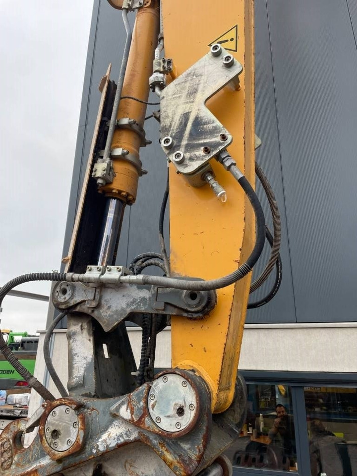 Excavadora de demolición Liebherr R 954 C HDV -- 28 mtr -- High Reach Demolition: foto 18
