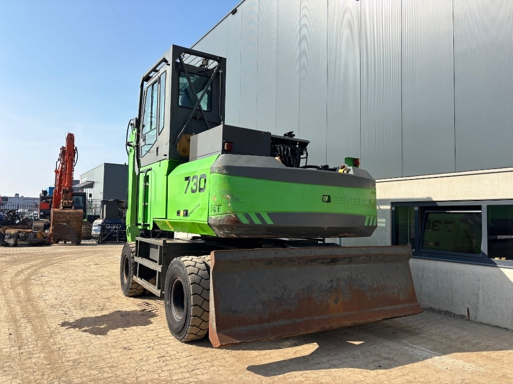 Sennebogen 730 M-HD - Manipulador de materiales: foto 4 Sennebogen 730 M-HD - Manipulador de materiales: foto 4