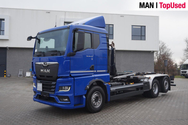 MAN TGX 26.470 6x2-4 BL CH Abroll Kipper - Volquete camión: foto 1 MAN TGX 26.470 6x2-4 BL CH Abroll Kipper - Volquete camión: foto 1