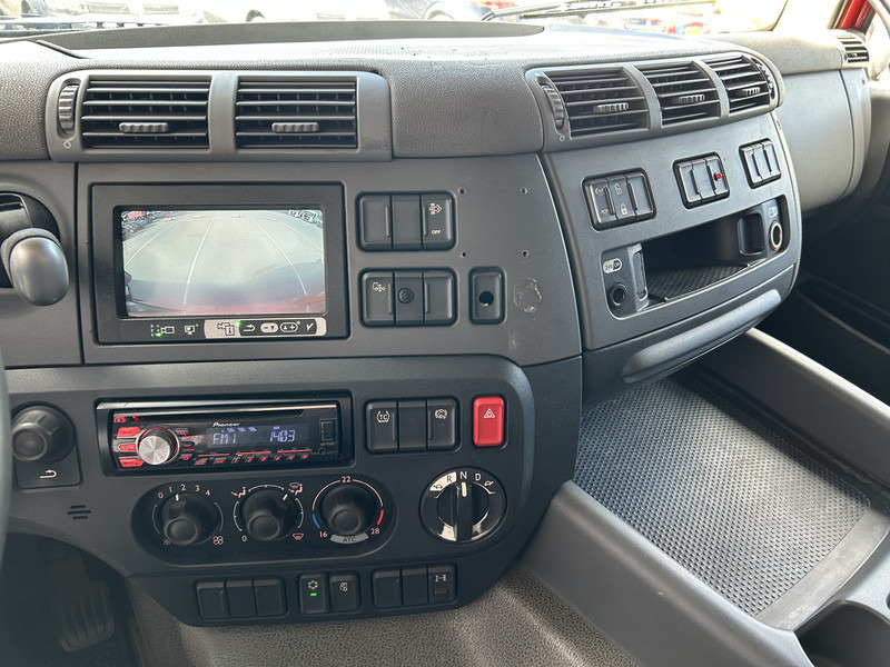 DAF CF 400 FT Space Cab / 957 dkm / NL Truck / APK TUV 02-26 - Cabeza tractora: foto 5 DAF CF 400 FT Space Cab / 957 dkm / NL Truck / APK TUV 02-26 - Cabeza tractora: foto 5