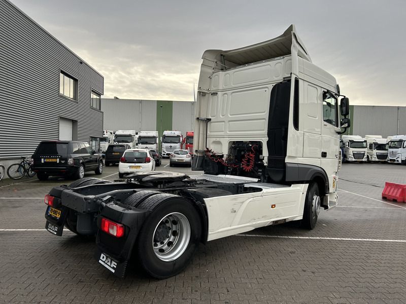 DAF XF 450 FT Space Cab / 665 dkm / Euro 6 D / APK TUV 04-26 - Cabeza tractora: foto 2 DAF XF 450 FT Space Cab / 665 dkm / Euro 6 D / APK TUV 04-26 - Cabeza tractora: foto 2
