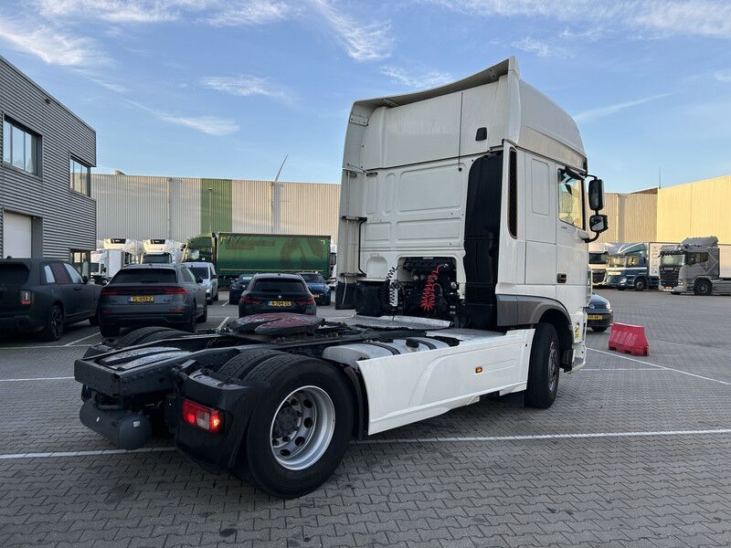 DAF XF 480 FT SSC / 562 dkm / Euro 6 D / 2 Tanks / APK TUV 10-26 - Cabeza tractora: foto 2 DAF XF 480 FT SSC / 562 dkm / Euro 6 D / 2 Tanks / APK TUV 10-26 - Cabeza tractora: foto 2