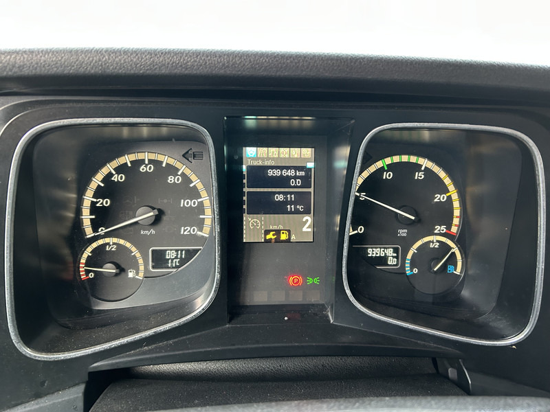 Mercedes-Benz Actros 1842 StreamSpace / 939 dkm / 2 Tanks / NL Truck - Cabeza tractora: foto 4 Mercedes-Benz Actros 1842 StreamSpace / 939 dkm / 2 Tanks / NL Truck - Cabeza tractora: foto 4