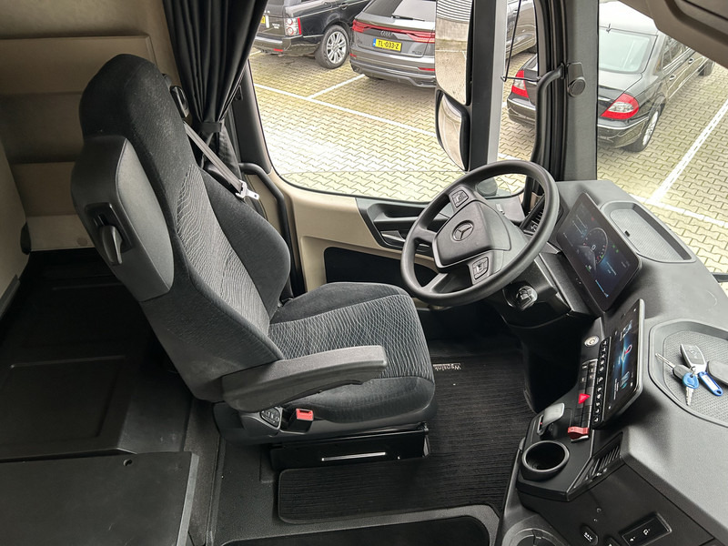 Mercedes-Benz Actros 1845 Gigaspace / Tacho V2 / Blower - PTO / Stand Airco / APK 04-26 - Cabeza tractora: foto 3 Mercedes-Benz Actros 1845 Gigaspace / Tacho V2 / Blower - PTO / Stand Airco / APK 04-26 - Cabeza tractora: foto 3