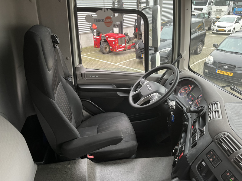DAF CF 260 FA / 18 Ton / 350 dkm / Box 7.5 m / Laadklep / APK TUV 04-26 - Camión caja cerrada: foto 3 DAF CF 260 FA / 18 Ton / 350 dkm / Box 7.5 m / Laadklep / APK TUV 04-26 - Camión caja cerrada: foto 3
