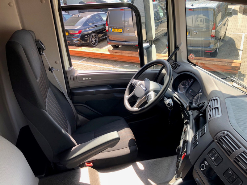 DAF CF 260 FA / Carrier Koeler / Chereau Frigo Box / Laadklep / APK TUV 09-25 - Frigorífico camión: foto 3 DAF CF 260 FA / Carrier Koeler / Chereau Frigo Box / Laadklep / APK TUV 09-25 - Frigorífico camión: foto 3