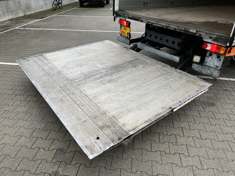 Camión caja cerrada DAF LF 180 FA Euro 6 / 12 Ton / 347 dkm / Box / LBW: foto 11
