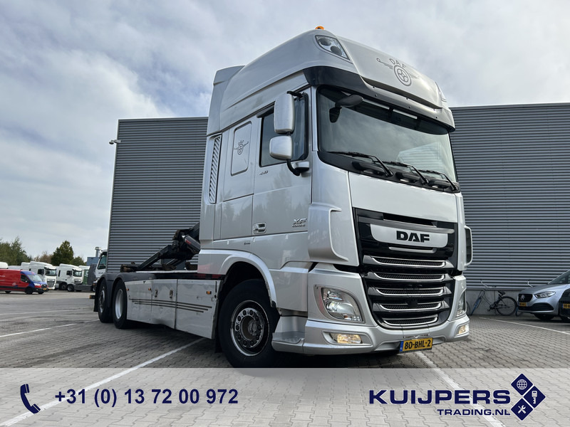 DAF XF 440 FAN SSC / Hiab Hook 21 Ton / 557 dkm / 9 Ton Front Axle - Multibasculante camión, Camión grúa: foto 1 DAF XF 440 FAN SSC / Hiab Hook 21 Ton / 557 dkm / 9 Ton Front Axle - Multibasculante camión, Camión grúa: foto 1