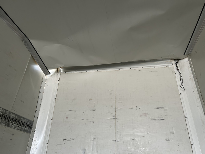 Krone DryLiner / Box / Front Damage / BPW Drum / APK TUV 12-25 - Caja cerrada semirremolque: foto 4 Krone DryLiner / Box / Front Damage / BPW Drum / APK TUV 12-25 - Caja cerrada semirremolque: foto 4