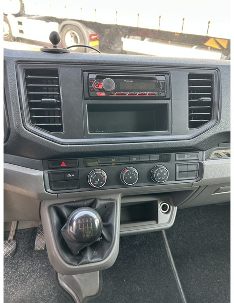 MAN TGE 3.180 2.0 Euro 6 / Box / 412 dkm / Loadlift / Cruise / NL Van - Furgoneta: foto 5 MAN TGE 3.180 2.0 Euro 6 / Box / 412 dkm / Loadlift / Cruise / NL Van - Furgoneta: foto 5