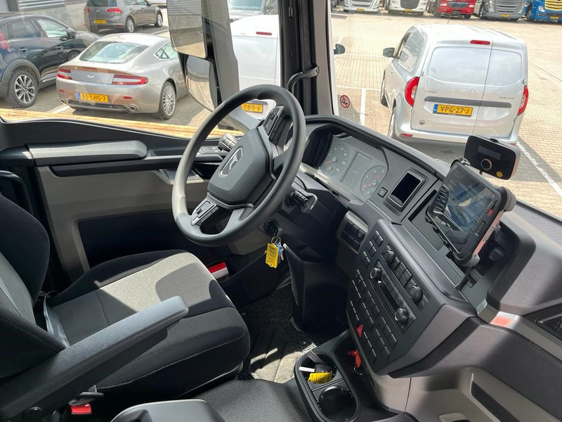 MAN TGM 18.250 / Carrier Koeler -30 gr / Chereau Frigobox / Laadklep / APK 06-26 - Frigorífico camión: foto 3 MAN TGM 18.250 / Carrier Koeler -30 gr / Chereau Frigobox / Laadklep / APK 06-26 - Frigorífico camión: foto 3