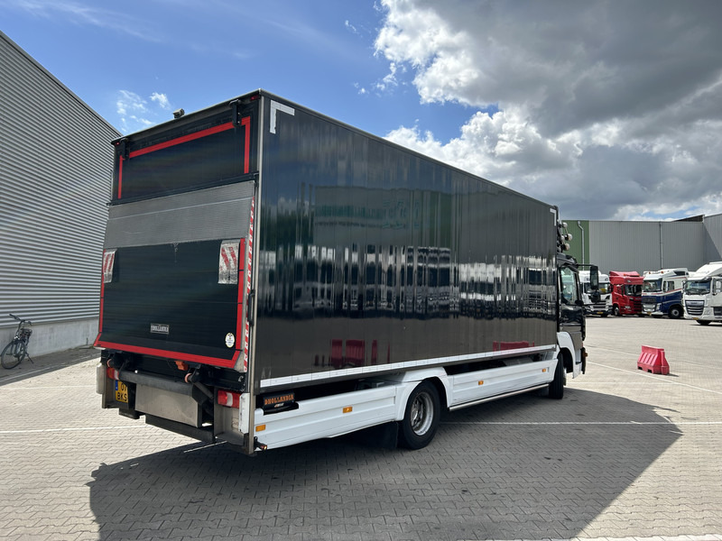 Mercedes-Benz Atego 818 / 8 Ton / 676 dkm / Box / Laadklep / APK TUV 03-26 - Camión caja cerrada: foto 2 Mercedes-Benz Atego 818 / 8 Ton / 676 dkm / Box / Laadklep / APK TUV 03-26 - Camión caja cerrada: foto 2