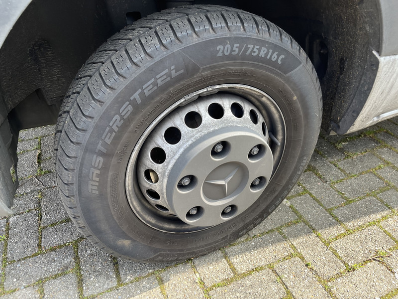 Leasing financiero de Mercedes-Benz Sprinter 315 1.9 CDI / Dak Schade - Roof Damage / Loadlift / APK TUV 07-26 leasing Mercedes-Benz Sprinter 315 1.9 CDI / Dak Schade - Roof Damage / Loadlift / APK TUV 07-26: foto 11