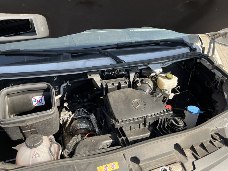 Leasing financiero de Mercedes-Benz Sprinter 315 1.9 CDI / Dak Schade - Roof Damage / Loadlift / APK TUV 07-26 leasing Mercedes-Benz Sprinter 315 1.9 CDI / Dak Schade - Roof Damage / Loadlift / APK TUV 07-26: foto 17