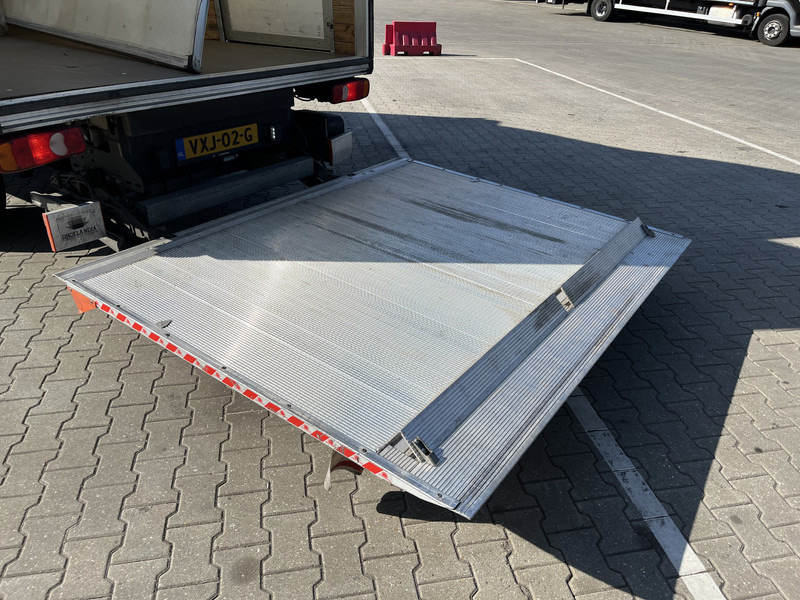 Leasing financiero de Mercedes-Benz Sprinter 315 1.9 CDI / Dak Schade - Roof Damage / Loadlift / APK TUV 07-26 leasing Mercedes-Benz Sprinter 315 1.9 CDI / Dak Schade - Roof Damage / Loadlift / APK TUV 07-26: foto 8