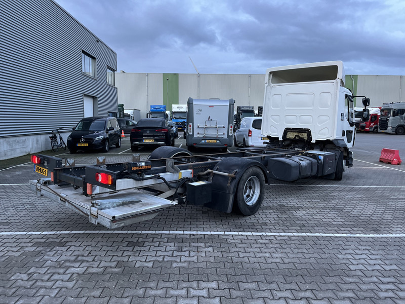 Renault D 250 Euro 6 / Chassis Cabine / 588 dkm / 12 Ton / Full Air / 2x in stock - Chasis camión: foto 2 Renault D 250 Euro 6 / Chassis Cabine / 588 dkm / 12 Ton / Full Air / 2x in stock - Chasis camión: foto 2
