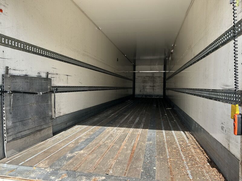 SYSTEM TRAILERS PRSH18-1TRI / Roof Damage - Dach Schade / Box / Loadlift / APK TUV 10-26 - Caja cerrada semirremolque: foto 3 SYSTEM TRAILERS PRSH18-1TRI / Roof Damage - Dach Schade / Box / Loadlift / APK TUV 10-26 - Caja cerrada semirremolque: foto 3