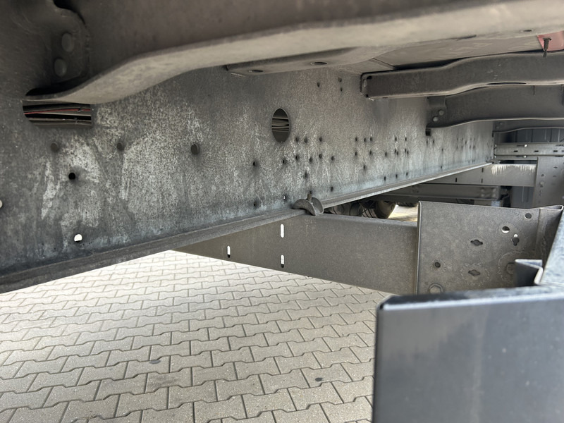 Schmitz Cargobull SCB S3B / Box Trailer / 2x Liftas / APK TUV 09-26 - Caja cerrada semirremolque: foto 5 Schmitz Cargobull SCB S3B / Box Trailer / 2x Liftas / APK TUV 09-26 - Caja cerrada semirremolque: foto 5