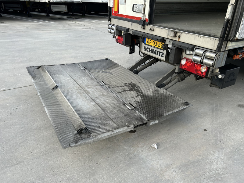 Schmitz Cargobull SCB S3B / Carrier Vector 1950 / Frigo Box / Loadlift / APK TUV 03-26 - Frigorífico semirremolque: foto 5 Schmitz Cargobull SCB S3B / Carrier Vector 1950 / Frigo Box / Loadlift / APK TUV 03-26 - Frigorífico semirremolque: foto 5