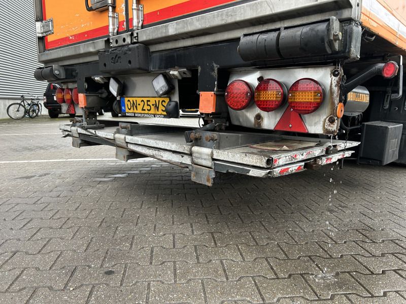 Sor Iberica SOR-S3E / Carrier Vector 1550 / Frigo / Loadlift Defect / APK TUV 07-26 - Frigorífico semirremolque: foto 5 Sor Iberica SOR-S3E / Carrier Vector 1550 / Frigo / Loadlift Defect / APK TUV 07-26 - Frigorífico semirremolque: foto 5