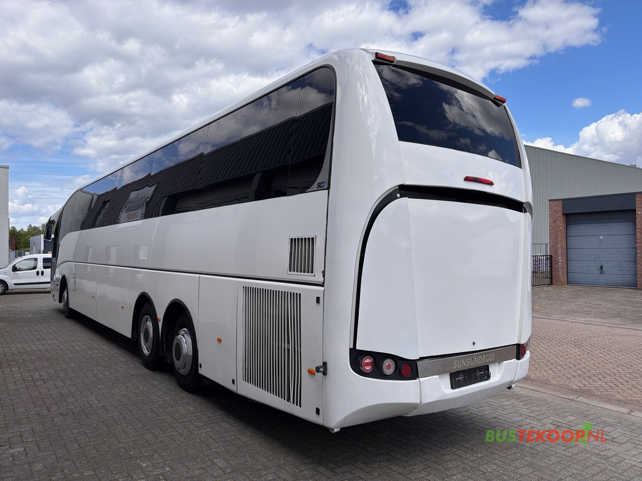 Volvo B11R SUNSUNDEGUI SC7, Euro 6. - Autocar: foto 4 Volvo B11R SUNSUNDEGUI SC7, Euro 6. - Autocar: foto 4