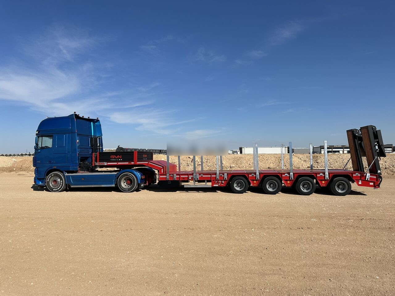 GVN Trailer 4 AXLE EXTENDABLE LOWBED - Góndola rebajadas semirremolque: foto 2 GVN Trailer 4 AXLE EXTENDABLE LOWBED - Góndola rebajadas semirremolque: foto 2
