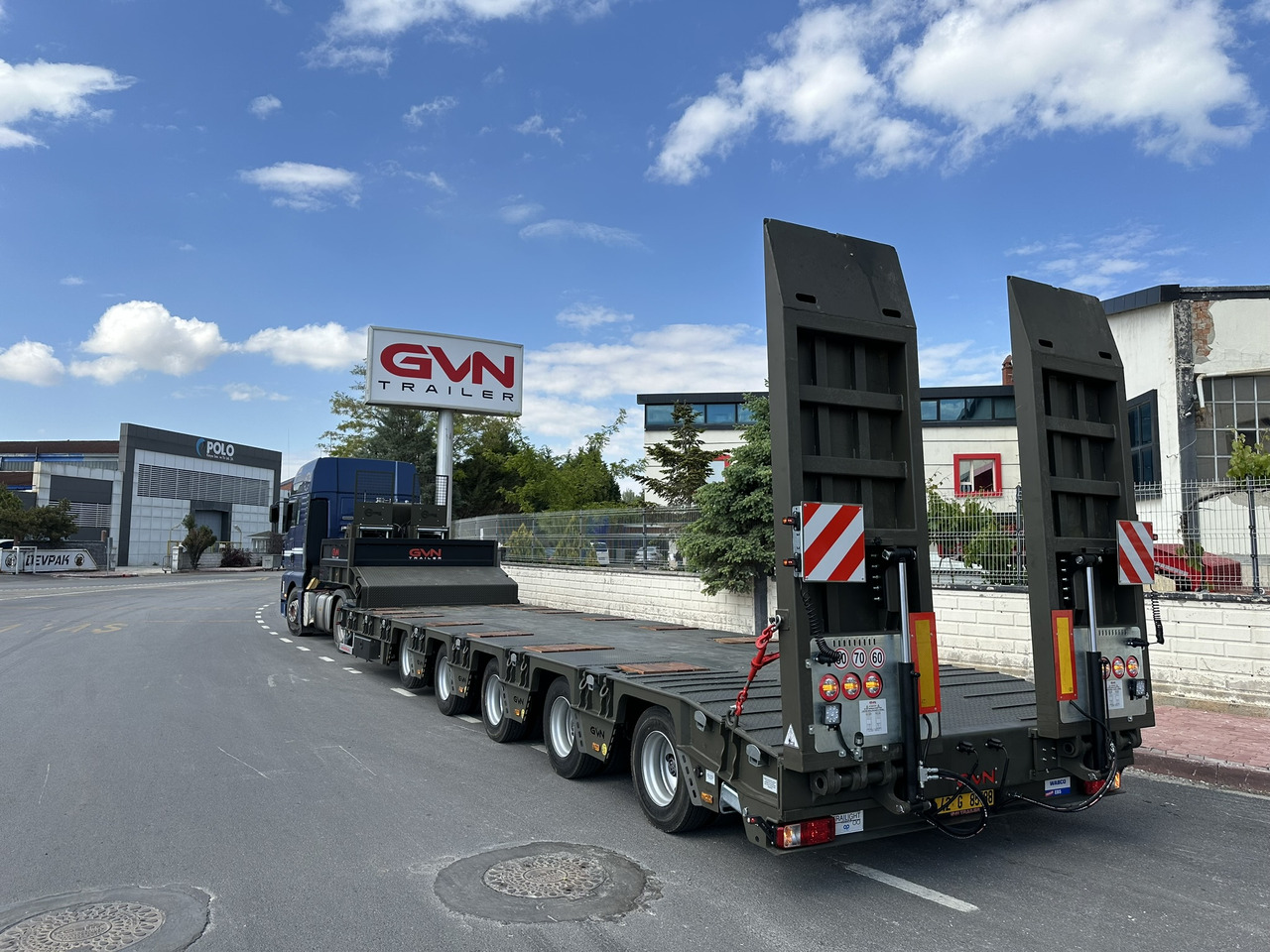 GVN Trailer 5 AXLE LOWBED - Góndola rebajadas semirremolque: foto 3 GVN Trailer 5 AXLE LOWBED - Góndola rebajadas semirremolque: foto 3