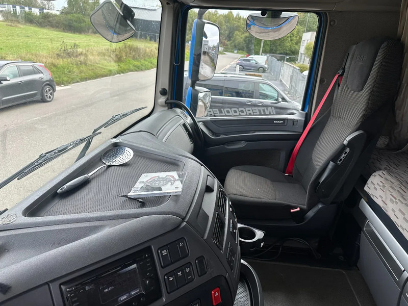 Camión lona DAF XF 440 6x2 / SUPERSPACECAB / KOMBI MIT ANHANGER SCHMITZ 2016 / DURCHLADEN / 2 STUCK: foto 16