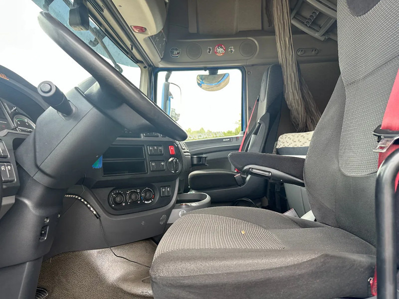 Camión lona DAF XF 440 6x2 / SUPERSPACECAB / KOMBI MIT ANHANGER SCHMITZ 2016 / DURCHLADEN / 2 STUCK: foto 12
