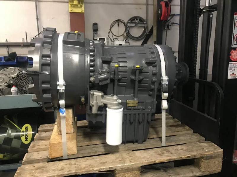 Volvo PT1563 22688 - Caja de cambios para Dúmper articulado: foto 1 Volvo PT1563 22688 - Caja de cambios para Dúmper articulado: foto 1