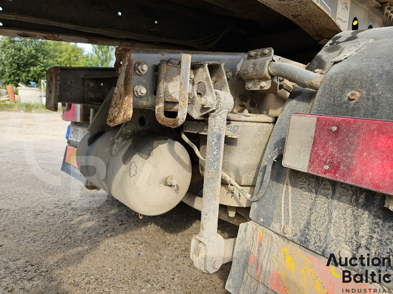 Cabeza tractora DAF FT CF85: foto 12