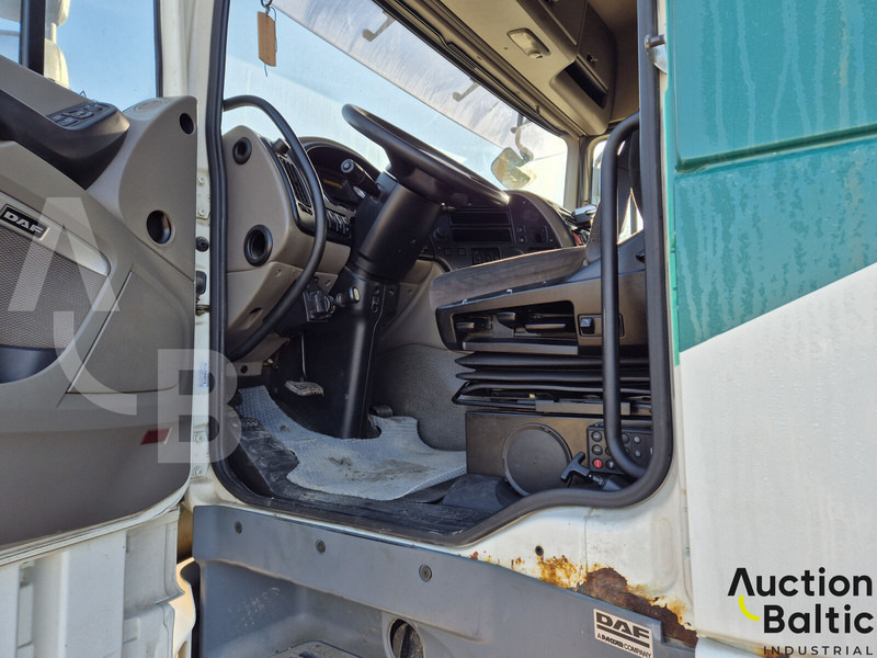 DAF FT XF105 - Cabeza tractora: foto 5 DAF FT XF105 - Cabeza tractora: foto 5