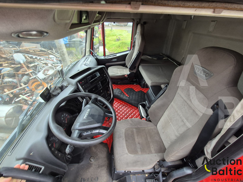 Iveco AS 440 T/P - Cabeza tractora: foto 5 Iveco AS 440 T/P - Cabeza tractora: foto 5