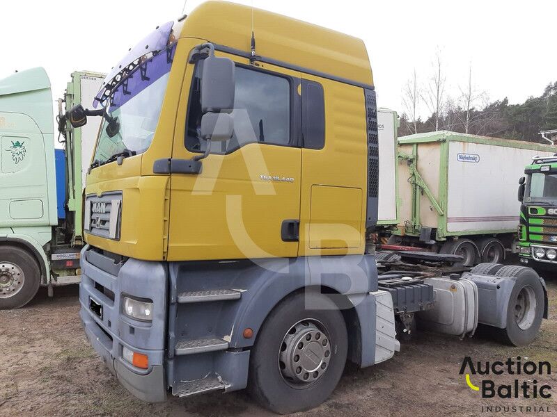 MAN TGA18.440 - Cabeza tractora: foto 1 MAN TGA18.440 - Cabeza tractora: foto 1