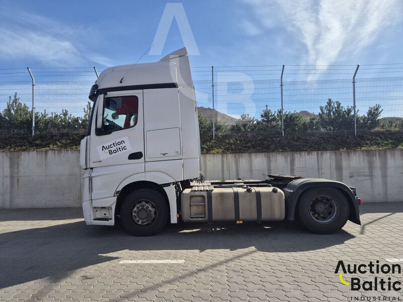 Mercedes-Benz Actros 1845 - Cabeza tractora: foto 3 Mercedes-Benz Actros 1845 - Cabeza tractora: foto 3