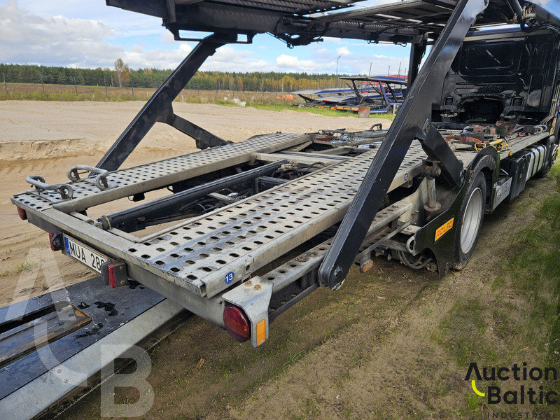 Cabeza tractora Scania P 420: foto 14