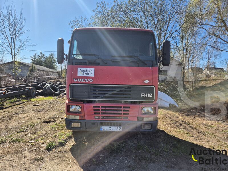 Volvo FH12 - Cabeza tractora: foto 3 Volvo FH12 - Cabeza tractora: foto 3