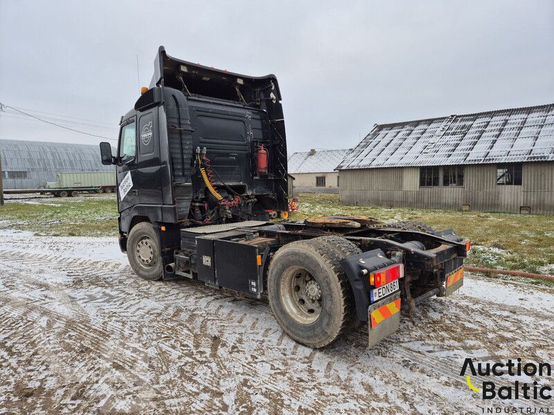 Volvo FH12 - Cabeza tractora: foto 4 Volvo FH12 - Cabeza tractora: foto 4
