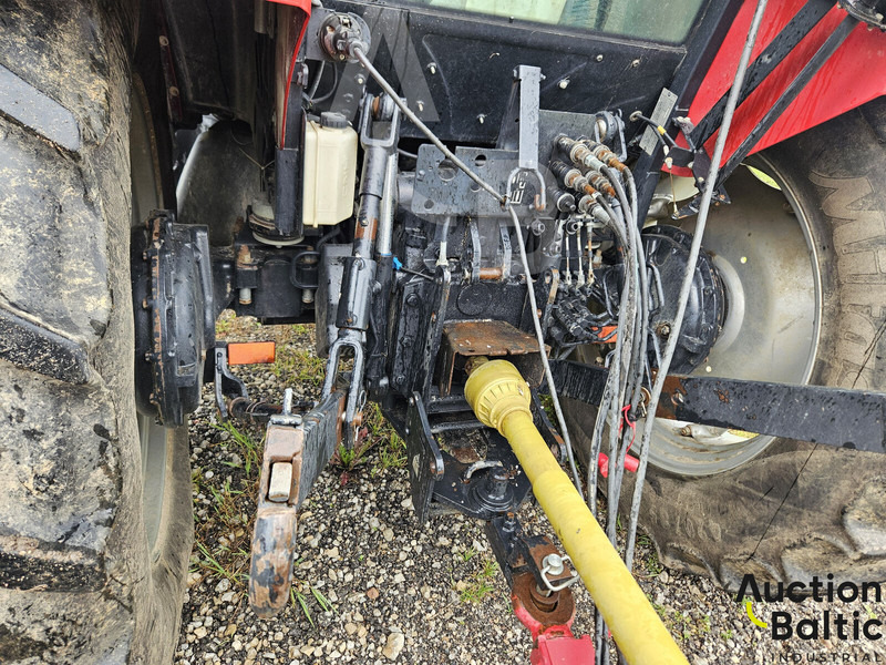 Tractor Case IH Farmall 105 A: foto 12